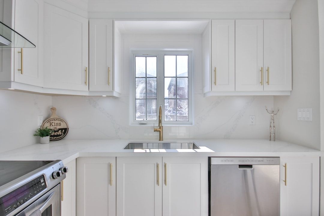 Replace Windows During Kitchen Remodel: Smart Savings & Style