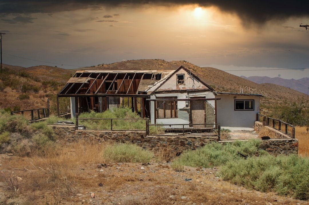 Seismic Retrofit for Small Multi-Family Buildings: California ESS Guide