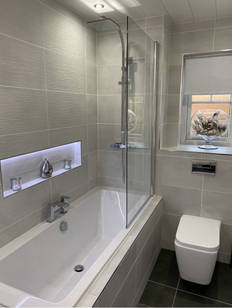 Bathtub replacement and tile wall remodel in Whittier CA